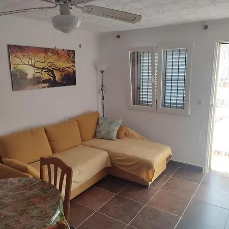 Espanhouse Juan Apartman *